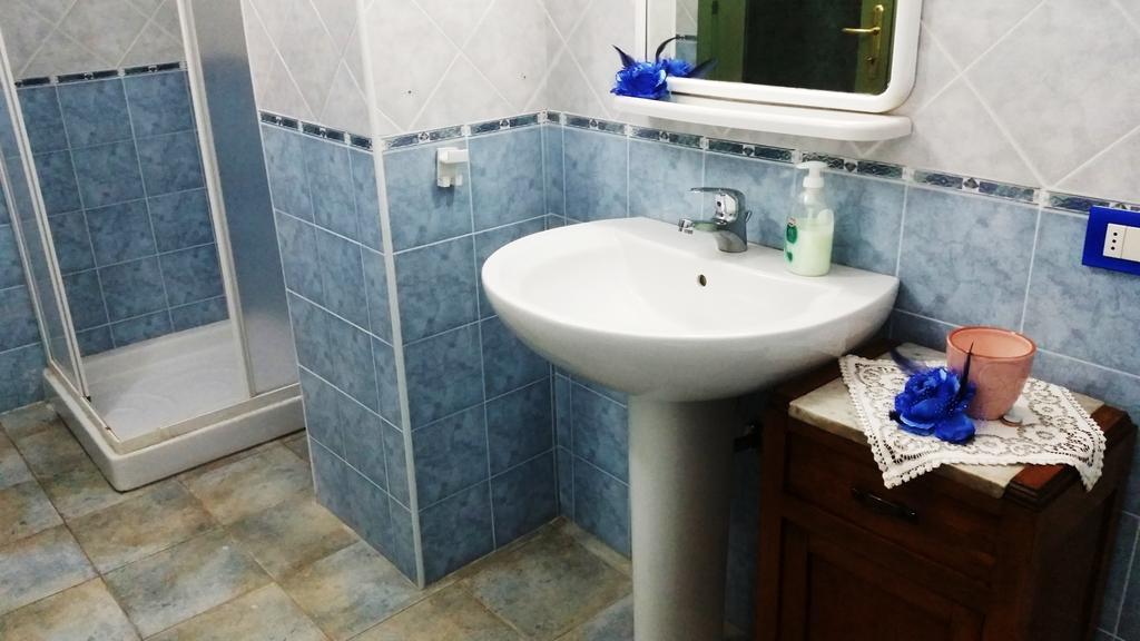 Casa Allende Bosa Bagian luar foto